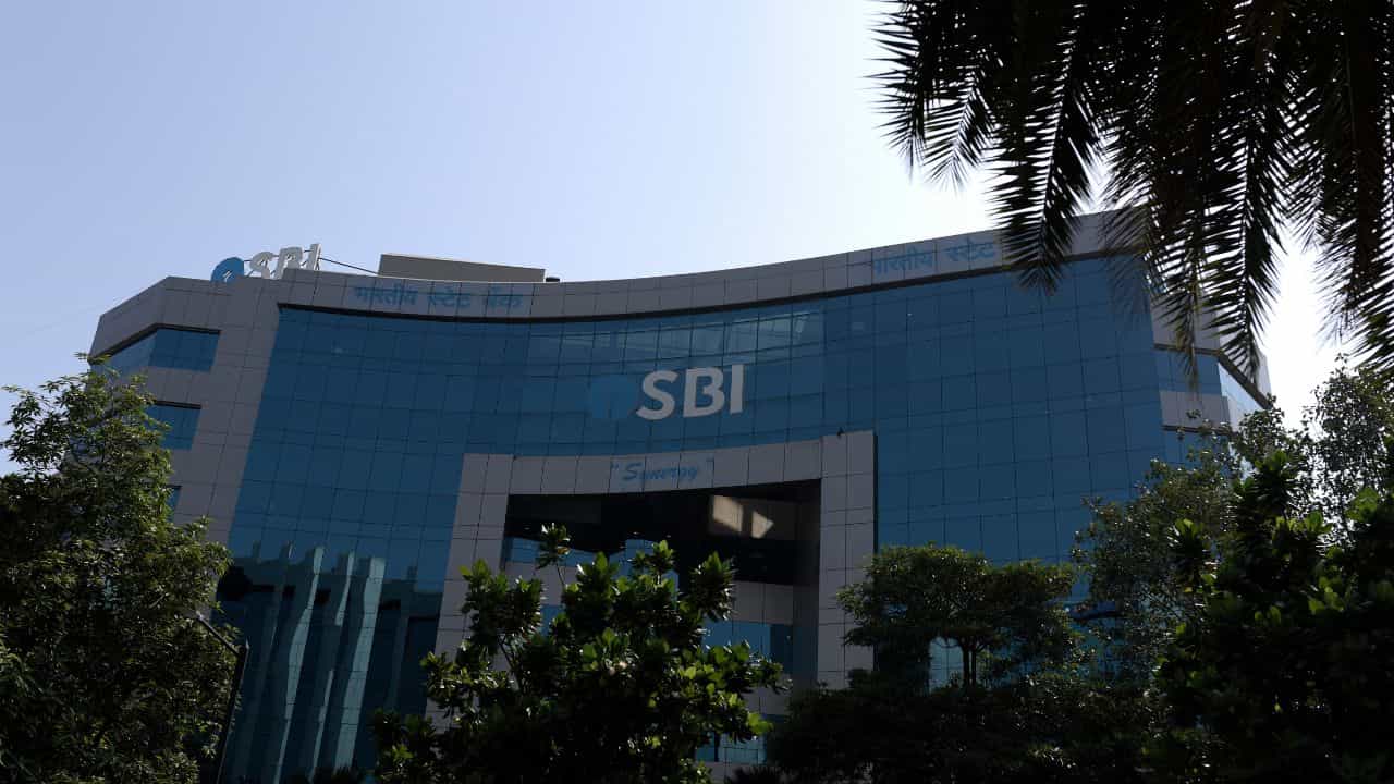 SBI Clerk Prelims Results: എസ്‌ബി‌ഐ ക്ലർക്ക് പ്രിലിമിനറി ഫലം പുറത്ത്: ഇവിടെ പരിശോധിക്കാം, അടുത്ത ഘട്ടം എന്ത്?