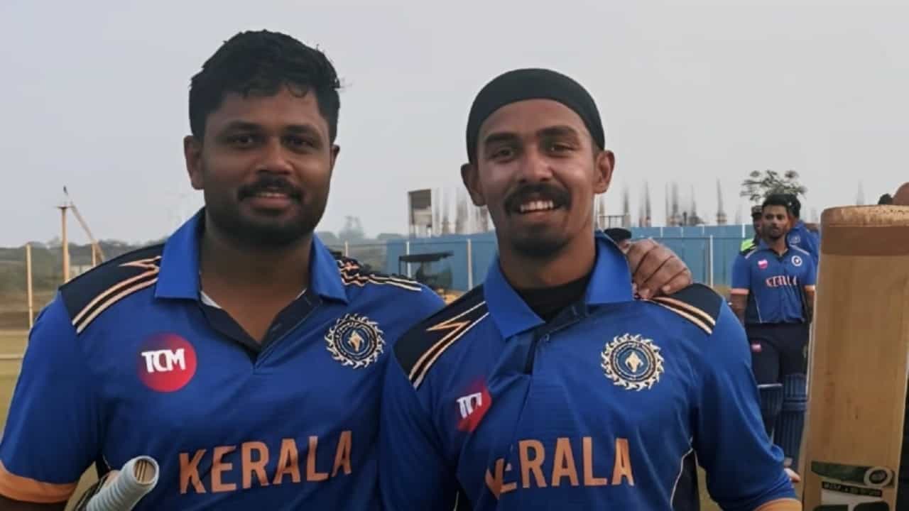 SMAT 2025: സഞ്ജുവുമായി ചേർന്ന് കെട്ടിപ്പടുത്തത് റെക്കോർഡ് കൂട്ടുകെട്ട്; രോഹൻ കുന്നുമ്മലിൻ്റെ സെഞ്ചുറിയും റെക്കോർഡ് SMAT 2025: സഞ്ജുവുമായി ചേർന്ന് കെട്ടിപ്പടുത്തത് റെക്കോർഡ് കൂട്ടുകെട്ട്; രോഹൻ കുന്നുമ്മലിൻ്റെ സെഞ്ചുറിയും റെക്കോർഡ്