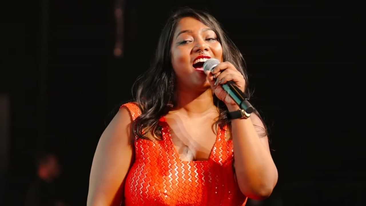 Sayanora: നന്നായി ഡാൻസ് കളിക്കുമായിരുന്നു, നിറവും രൂപവും കാരണം ടീമിലെടുത്തില്ല; പിന്നെ ഭരതനാട്യം കളിച്ചിട്ടില്ലെന്ന് സയനോര