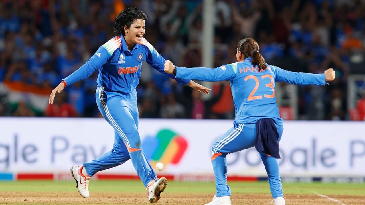 IND W vs SA W World Cup Final LIVE Score: പ്രോട്ടീസിനെ പറപ്പിച്ചു, ഇന്ത്യന്‍ വനിതകള്‍ ലോക ജേതാക്കള്‍