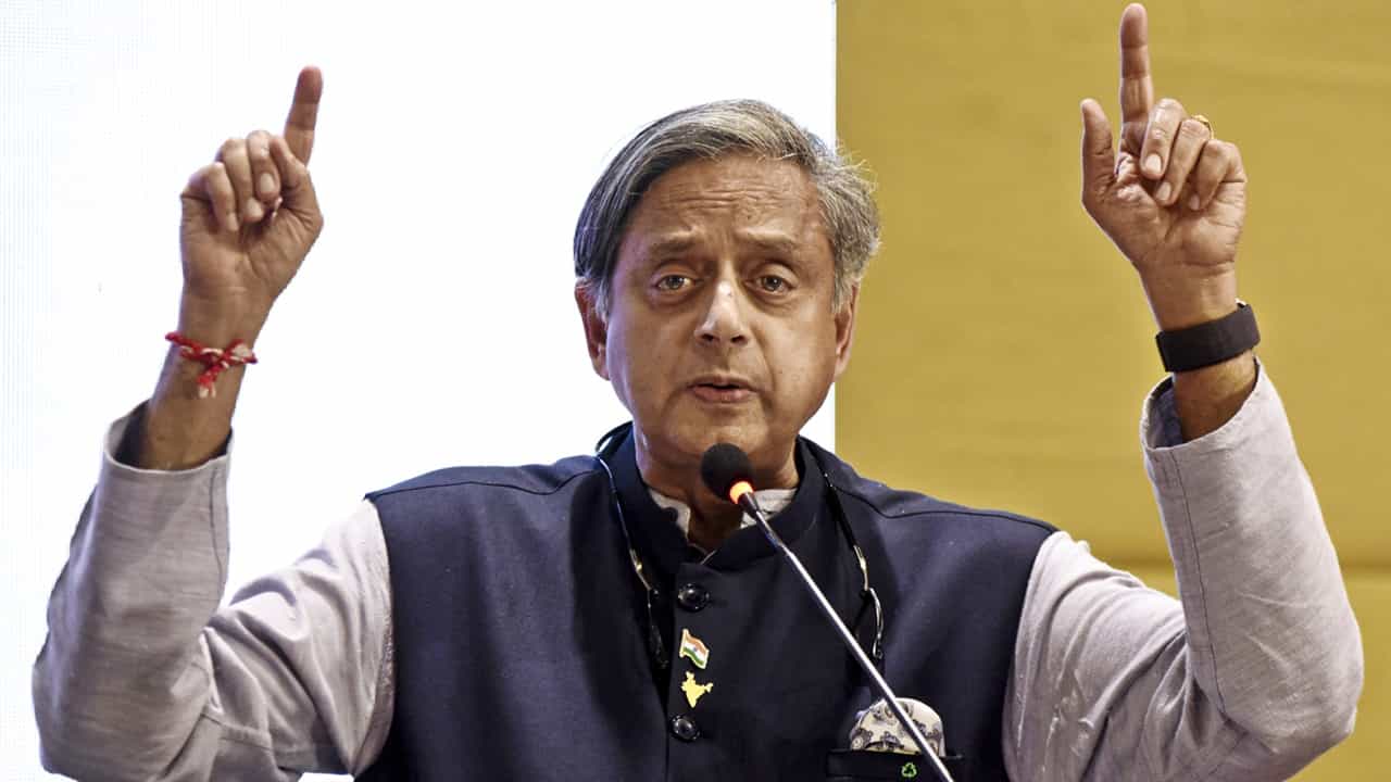 Shashi Tharoor: ട്രംപ്-മംദാനി കൂടിക്കാഴ്ചയ്ക്ക് കയ്യടിച്ച് തരൂര്‍; തരൂരിനെ പ്രശംസിച്ച് ബിജെപി