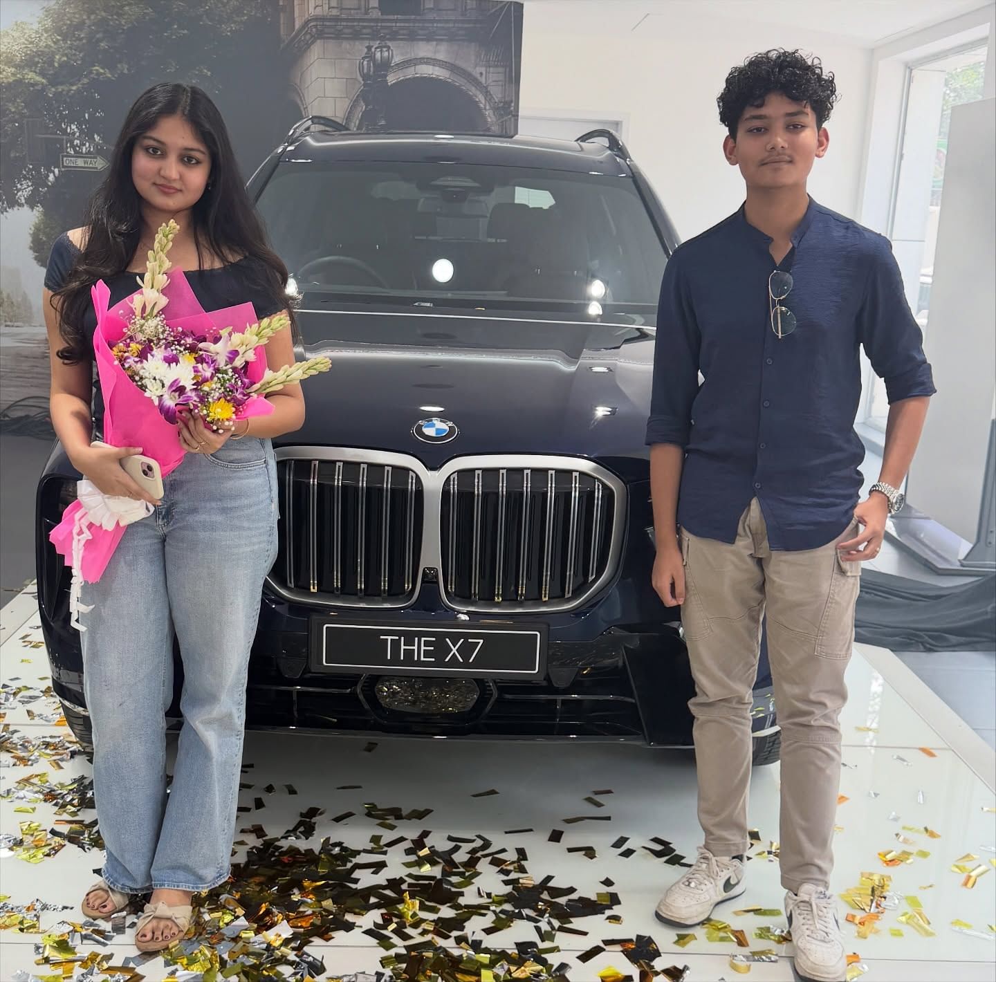 2993 cc- 2998 cc എഞ്ചിനാണ് X7 ഉള്ളത്. 520 മുതൽ 700 എൻഎം ആണ് ടോർക്ക്. മണിക്കൂറിൽ 245 കിലോമീറ്ററാണ് ഏറ്റവും ഉയർന്ന വേഗത. 6 സീറ്ററാണ്. 11 മുതൽ 12 വരെ മൈലേജ് ലഭിക്കുമെന്നാണ് കമ്പനി അവകാശപ്പെടുന്നത്.