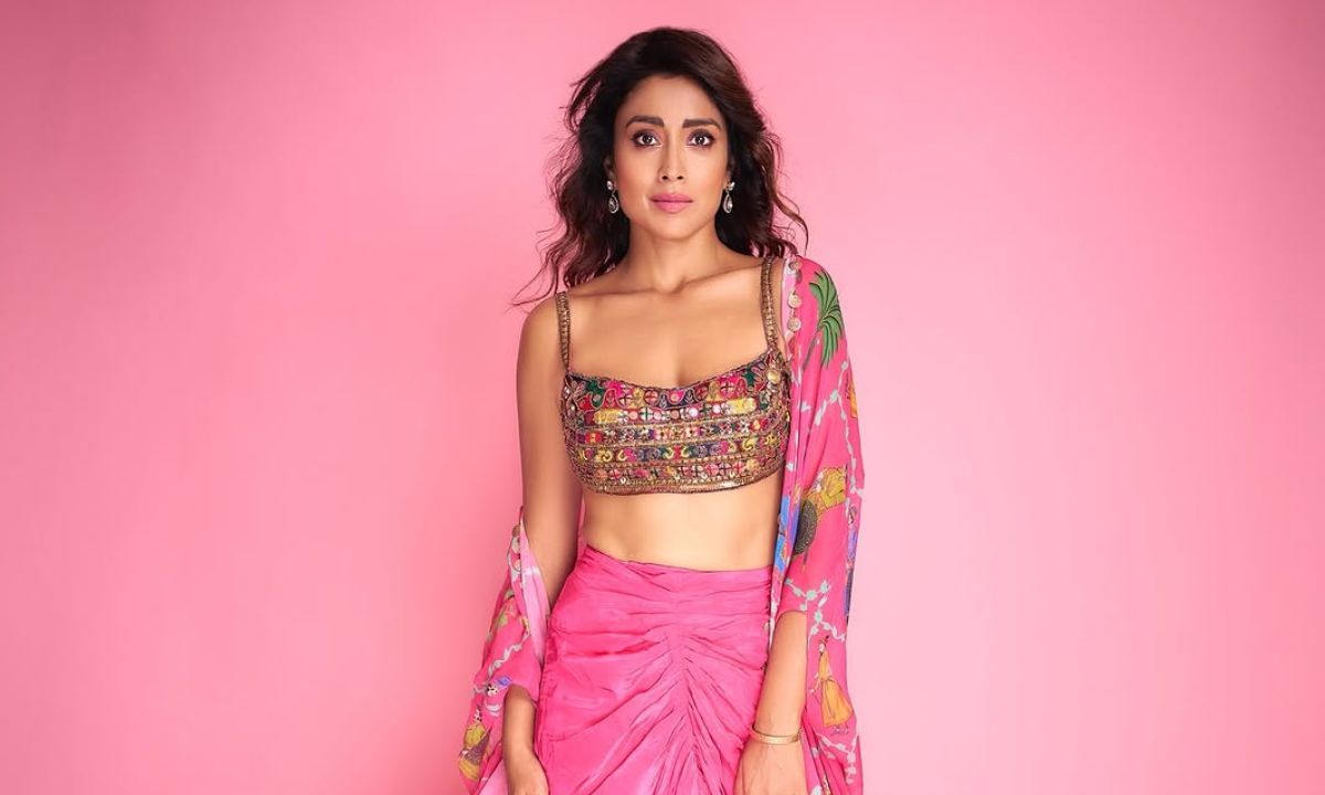 ദയവായി ഇത്തരത്തിൽ മറ്റുള്ള ആളുകളെ കുറിച്ച് എഴുതുന്നതി സമയം കളയുന്നത് നിർത്തു എന്നും താരം സോഷ്യൽ മീഡിയയിൽ കുറിച്ചു. ഇത് നിർഭാഗ്യകരവും വിചിത്രവുമാണ്. ആളുകളുടെ സമയം കളയുന്നതിൽ തനിക്ക് വിഷമം ഉണ്ട്. ഇത് താനല്ല തന്റെ നമ്പർ അല്ല.  (PHOTO: INSTAGRAM)