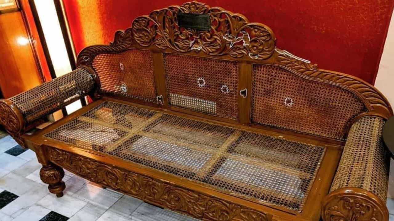 Mumbai terror attack: മുംബൈ ഭീകരാക്രമണത്തിൽ മേജർ സന്ദീപ് ഉണ്ണികൃഷ്ണന്റെ ധീരതയുടെ മൂകസാക്ഷി: ഒരു സോഫാസെറ്റിനുമുണ്ട് കഥപറയാൻ