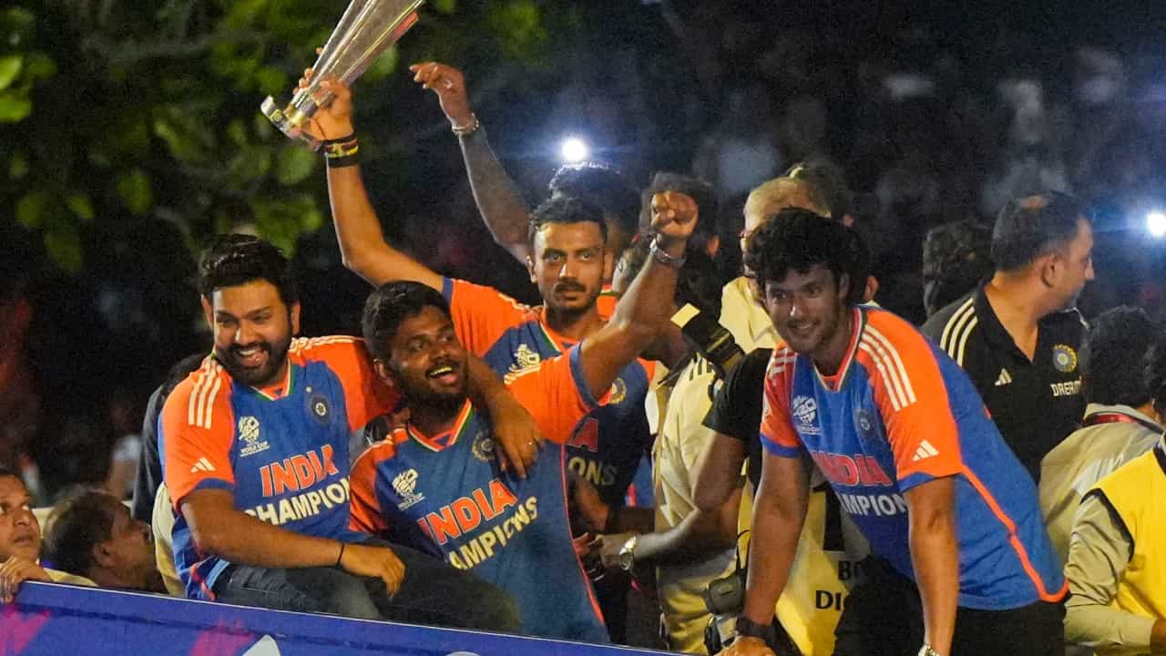 T20 World Cup 2026: ടി20 ലോകകപ്പ് മത്സരക്രമം പ്രഖ്യാപിച്ചു; ഇന്ത്യ - പാകിസ്താൻ മത്സരം ഫെബ്രുവരി 15ന് T20 World Cup 2026: ടി20 ലോകകപ്പ് മത്സരക്രമം പ്രഖ്യാപിച്ചു; ഇന്ത്യ - പാകിസ്താൻ മത്സരം ഫെബ്രുവരി 15ന്