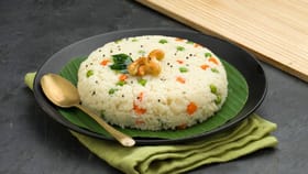 Upma Recipe: നാളെ രാവിലെ ഉപ്പുമാവ് ഇങ്ങനെയൊന്ന് ഉണ്ടാക്കിനോക്കൂ? മതിയായില്ലെന്ന് പറയരുത്...