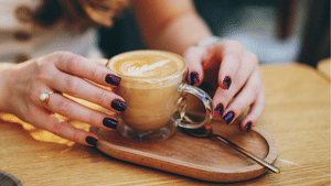 Coffee Price: കാപ്പി കുടിക്കാൻ ഇനി പാടുപെടും; കടുപ്പം കൂട്ടി വില Coffee Price: കാപ്പി കുടിക്കാൻ ഇനി പാടുപെടും; കടുപ്പം കൂട്ടി വില