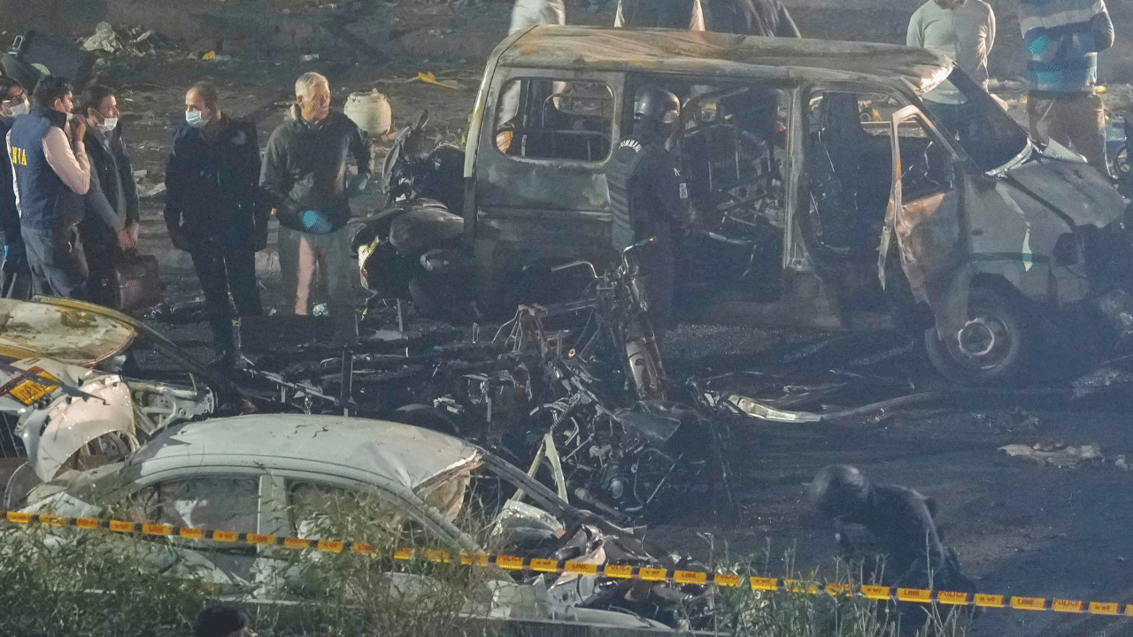 Delhi Blast: ഡൽഹി സ്ഫോടനം ഭീകരാക്രമണമോ? ചർച്ചയായി ലഷ്‌കർ കമാൻഡറുടെ വീഡിയോ