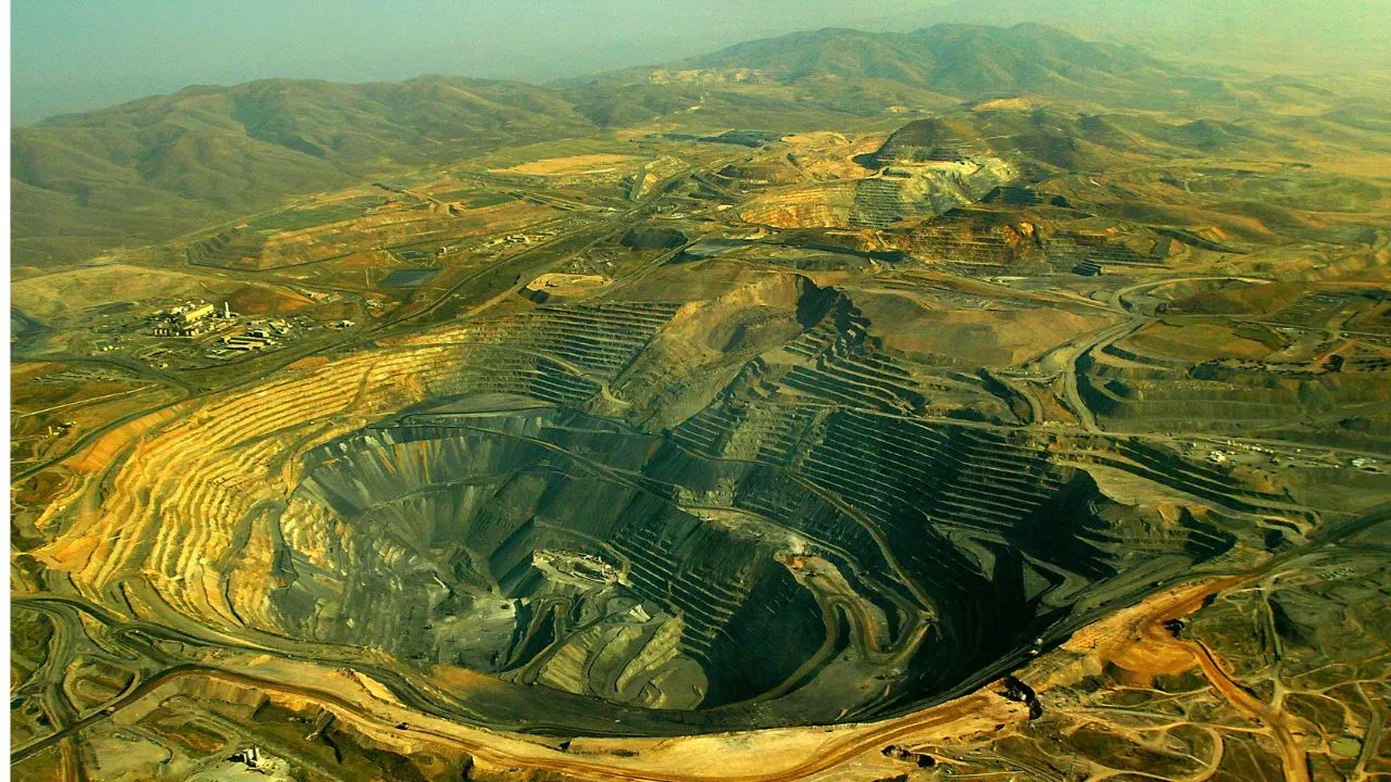 Gold mine China: 7.3 ലക്ഷം കോടിയുടെ സ്വർണം ഭൂമിയ്ക്കടിയിൽ… ചൈനയ്ക്ക് കോളടിച്ചു