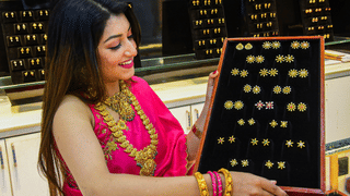 Kerala Gold Rate: 94,000 ത്തിന് മുകളിലേക്ക് കുതിച്ച് സ്വര്‍ണം, ഇനി താഴേക്കില്ല