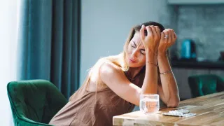 Honey Rose: ‘മാതാപിതാക്കള്‍ക്ക് ആശങ്കയുണ്ട്, അഡ്ജസ്റ്റ് ചെയ്ത് പോകുന്ന ആളാണെങ്കിൽ ലക്ക്’;  വിവാഹത്തെ കുറിച്ച് ഹണി റോസ്