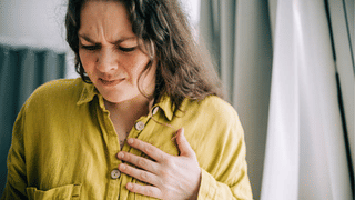 Silent Heart Attack: ഈ നിശബ്ദ കൊലയാളിയെ തിരിച്ചറിയാൻ വൈകല്ലേ, കണ്ടുപിടിക്കാൻ ആയിരം വഴികളുണ്ട്!