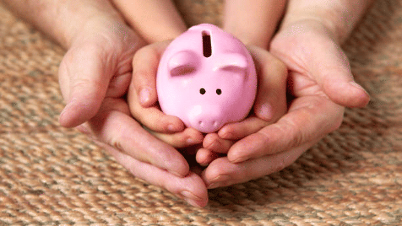 Sukanya Samriddhi Yojana: 250 രൂപ നിക്ഷേപിച്ച് 70 ലക്ഷം ലക്ഷം നേടാം; സുരക്ഷിതമാകുന്നത് നിങ്ങളുടെ കുട്ടികളുടെ ഭാവി