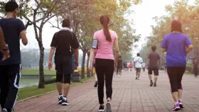 ഒരു മണിക്കൂർ രാവിലെ നടക്കുന്നതിനേക്കാൾ നല്ലത് ഇങ്ങനെ ചെയ്യുന്നത്.