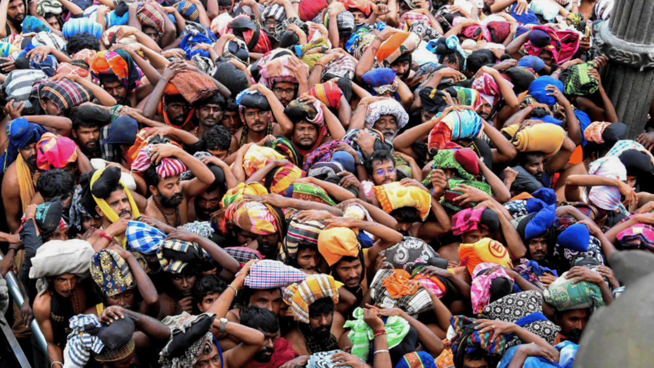 Sabarimala: ശബരിമലയില്‍ ഭക്തജനത്തിരക്ക്; ഇന്ന് സ്‌പോട്ട് ബുക്കിംഗ് 5000 പേർക്ക്