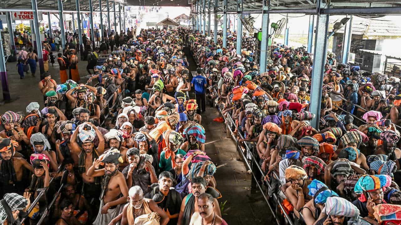 Sabarimala sport booking: ശബരിമലയിലെ സ്‌പോട്ട് ബുക്കിങിൽ ഇളവ്.. പുതിയ മാറ്റങ്ങൾ ഇങ്ങനെ