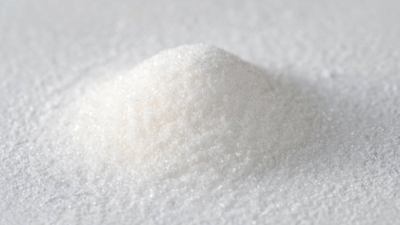 ഡയറ്റില്‍ നിന്നും പഞ്ചസാര ഒഴിവാക്കുന്നത് രക്തത്തിലെ പഞ്ചസാരയുടെ അളവ് കുറയ്ക്കാനും സഹായിക്കും. ഇതിലൂടെ പ്രമേഹ സാധ്യതയെ നിയന്ത്രിക്കാനും കഴിയും. (Image Credit: Getty Images)