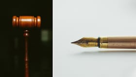 Judicial customs: വിധിയിൽ ഒപ്പുവെച്ചശേഷം ജഡ്ജി പേന കുത്തി ഒടിക്കുന്നത് എപ്പോൾ...