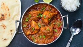 ചിക്കന്‍ അല്‍പം മുറ്റാ...ഏയ് അല്ല ഇതൊന്ന് കഴിച്ചുനോക്കൂ