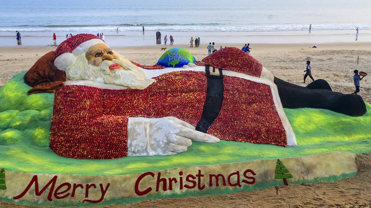 Christmas 2025: തിരുപ്പിറവിയുടെ സ്മരണയില്‍ ഇന്ന് ക്രിസ്മസ്; നക്ഷത്രത്തിളക്കത്തില്‍ നാട്‌