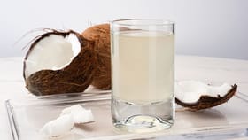 വെളിച്ചെണ്ണയ്ക്കും 2026ല്‍ ശുക്രന്‍; വില കുതിച്ചുയരും