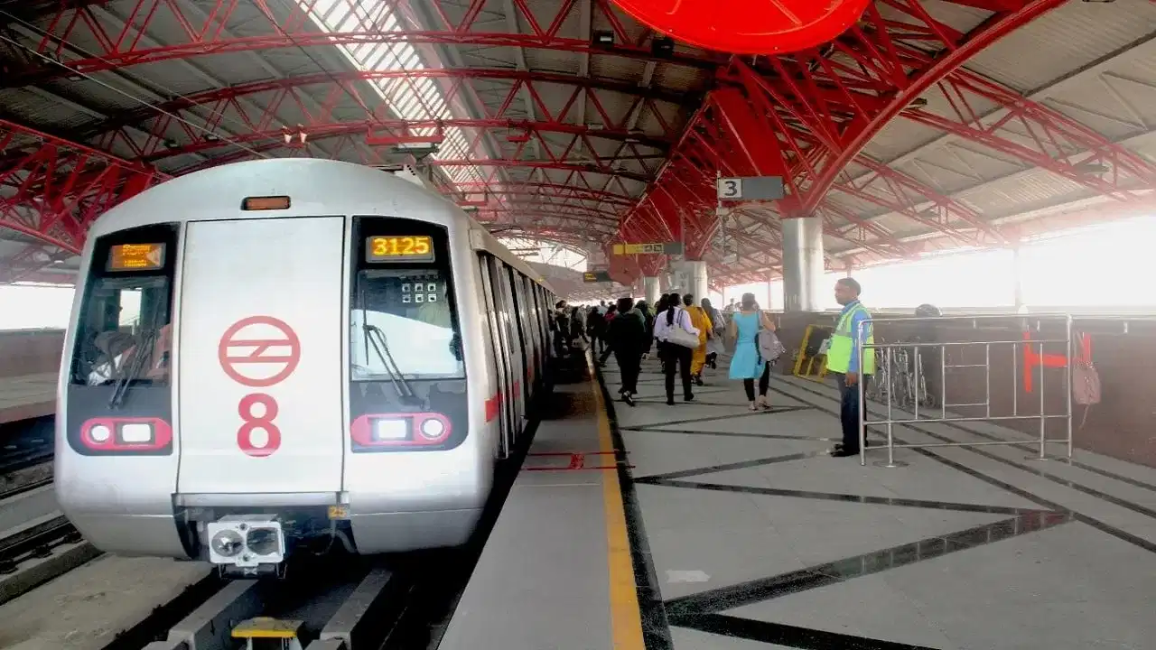 Delhi metro : ഡൽഹി മെട്രോ ഇനി കൂടുതൽ ദൂരത്തിൽ: 12,015 കോടിയുടെ വികസന പദ്ധതി, പുതിയ മാറ്റങ്ങൾ ഇവ