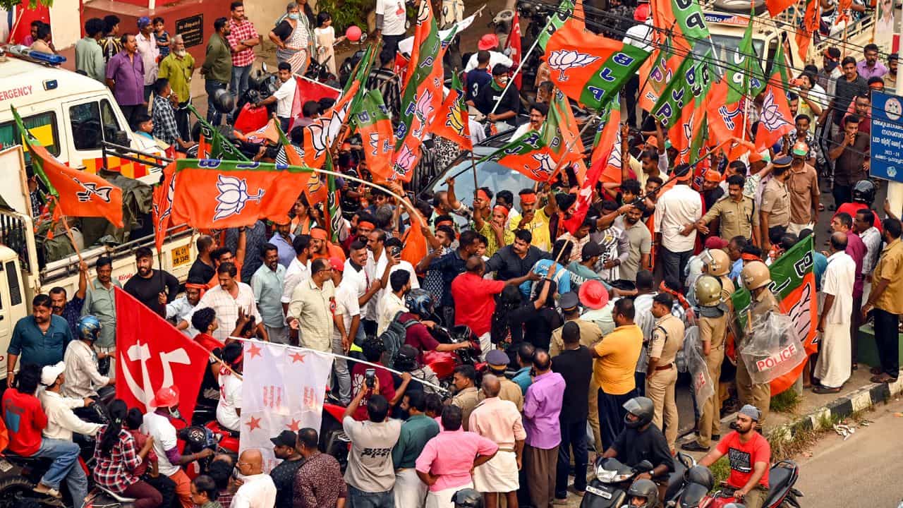 Kerala Local Body Election: ആവേശം വാനോളം, വോട്ട് 11ന് പെട്ടിയിലേക്ക്; പരസ്യപ്രചാരണം അവസാനിച്ചു