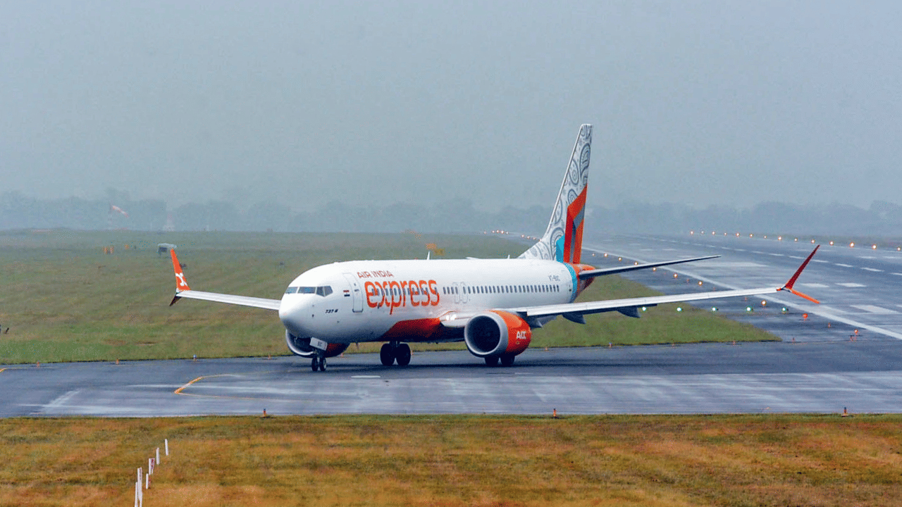 Flight Cancelled: കനത്ത മഴ; കൊച്ചി - ചെന്നൈ വിമാന സർവീസുകളടക്കം റദ്ദാക്കി, കൂടുതൽ വിവരങ്ങൾ