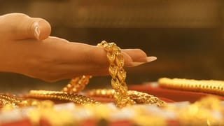 MEDISEP: പെൻഷൻ കുറയും, ജീവനക്കാരുടെ ശമ്പളവും; മെഡിസെപ് പ്രീമിയം തുക വർദ്ധിപ്പിച്ച് സർക്കാർ