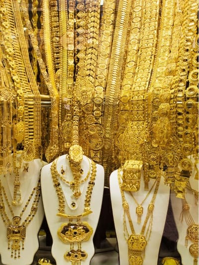 2026ല്‍ സ്വര്‍ണം വാങ്ങാന്‍ പറ്റിയ ദിവസങ്ങള്‍