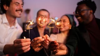 Salman Khan: വീട്ടിലെ ഭക്ഷണങ്ങളോട് പ്രിയം; വർക്കൗട്ടിൽ വിട്ടുവീഴ്ചയില്ല; 60-ാം വയിസും ഫിറ്റ്നസ് കൈവിടാതെ സൽമാൻ ഖാൻ