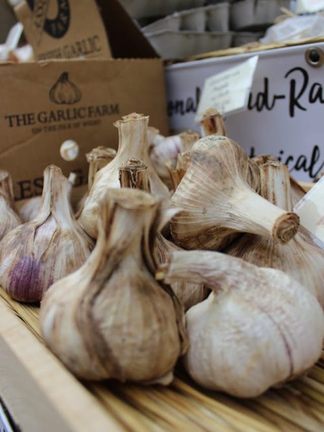 വെളുത്തുള്ളി കേടാവാതെ സൂക്ഷിക്കാനുള്ള പൊടിക്കൈകൾ