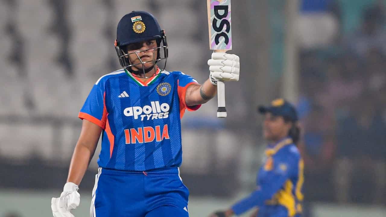 India Women vs Srilanka Women: കാര്യവട്ടത്ത് നിറഞ്ഞ് ഷഫാലി വർമ്മ; അനായാസ വിജയവുമായി ഇന്ത്യക്ക് പരമ്പര