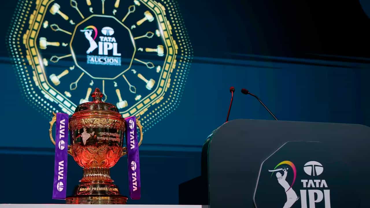 IPL 2026 Auction: അപ്രതീക്ഷിത സാന്നിധ്യമായി ജിക്കുവും, ശ്രീഹരിയും; സച്ചിനും നിധീഷും ഇല്ല; ഐപിഎല് ലേലപ്പട്ടിക പുറത്ത് IPL 2026 Auction: അപ്രതീക്ഷിത സാന്നിധ്യമായി ജിക്കുവും, ശ്രീഹരിയും; സച്ചിനും നിധീഷും ഇല്ല; ഐപിഎല് ലേലപ്പട്ടിക പുറത്ത്