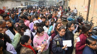 University Assistant Notification 2025: 39,300 മുതല്‍ ശമ്പളം, ഡിഗ്രിയുണ്ടെങ്കില്‍ സര്‍വകലാശാലകളില്‍ അസിസ്റ്റന്റാകാം; അപേക്ഷിക്കേണ്ടത് ഇങ്ങനെ