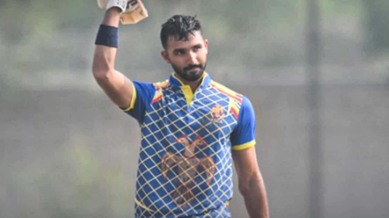 VHT 2025: അഹ്മദാബാദിൽ വെടിയും പുകയും; ഝാർഖണ്ഡിൻ്റെ 412 റൺസ് മറികടന്ന് കർണാടകയുടെ റെക്കോർഡ് ചേസ്