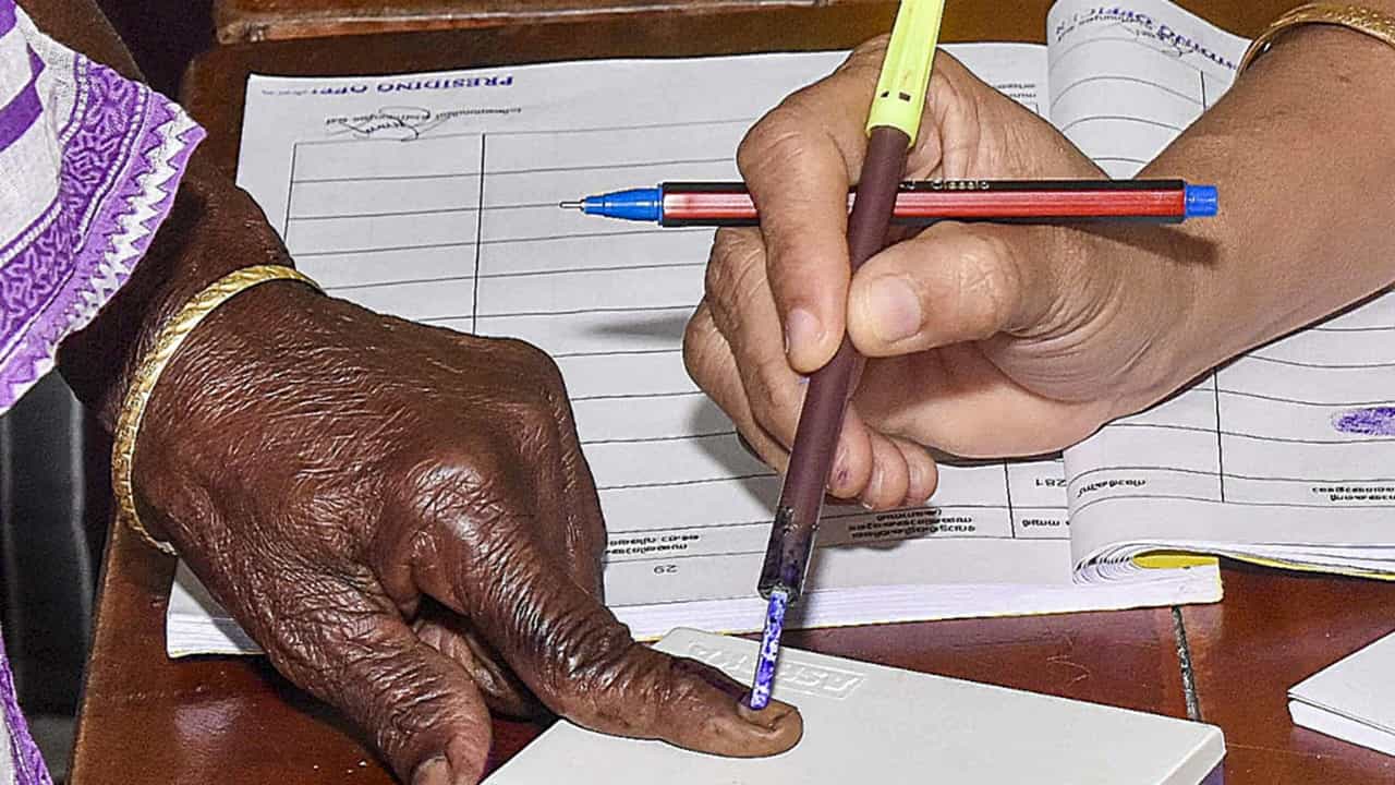 Kerala Local Body Election: വിഴിഞ്ഞം തിരുവനന്തപുരത്തിൻ്റെ വിധി നിശ്ചയിക്കും, ഇനി സ്പെഷ്യൽ ഇലക്ഷൻ, ജനുവരി 12 ന് എന്ത് സംഭവിക്കും?
