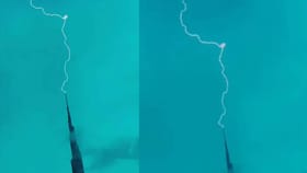 ബുർജ് ഖലീഫയിൽ മിന്നൽ പിണരുകൾ പതിച്ചു