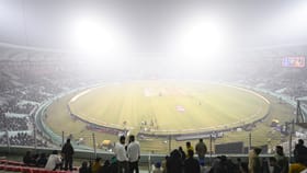 മഴയും മഞ്ഞും മാറ്റാനാകില്ല; മാറ്റം വരുത്തേണ്ടത് ഷെഡ്യൂള്‍