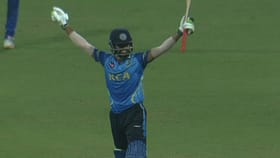 കേരളത്തെ കണ്ടാൽ മുട്ട് വിറയ്ക്കുന്ന മുംബൈ; കഴിഞ്ഞ സീസണുകളിൽ