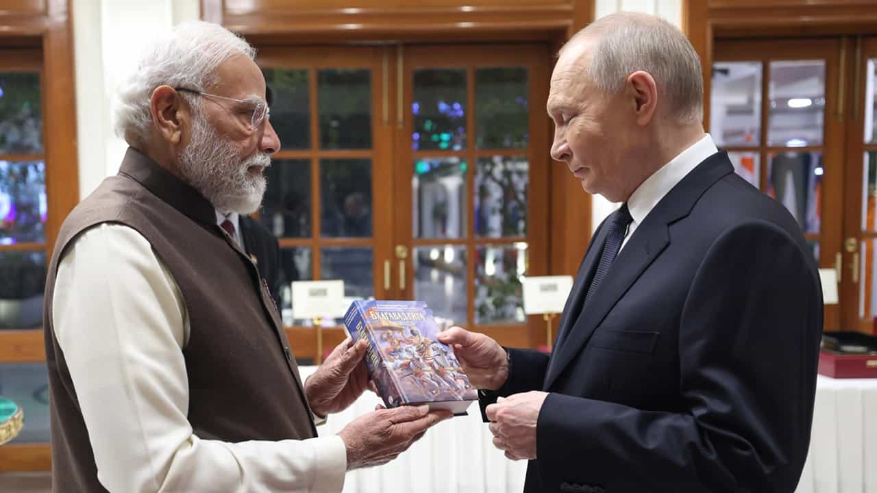 Putin India Visit: പുടിന് ഭഗവദ് ഗീത നല്‍കി മോദി, അത്താഴ വിരുന്നും ഗംഭീരം; ഇന്ന് നിര്‍ണായക ചര്‍ച്ചകള്‍