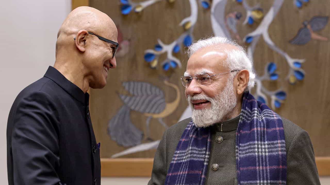 Microsoft Investment India: ഇന്ത്യയിൽ 1.5 ലക്ഷം കോടി നിക്ഷേപിക്കുമെന്ന് മൈക്രോസോഫ്റ്റ്, ലക്ഷ്യമിത് Microsoft Investment India: ഇന്ത്യയിൽ 1.5 ലക്ഷം കോടി നിക്ഷേപിക്കുമെന്ന് മൈക്രോസോഫ്റ്റ്, ലക്ഷ്യമിത്