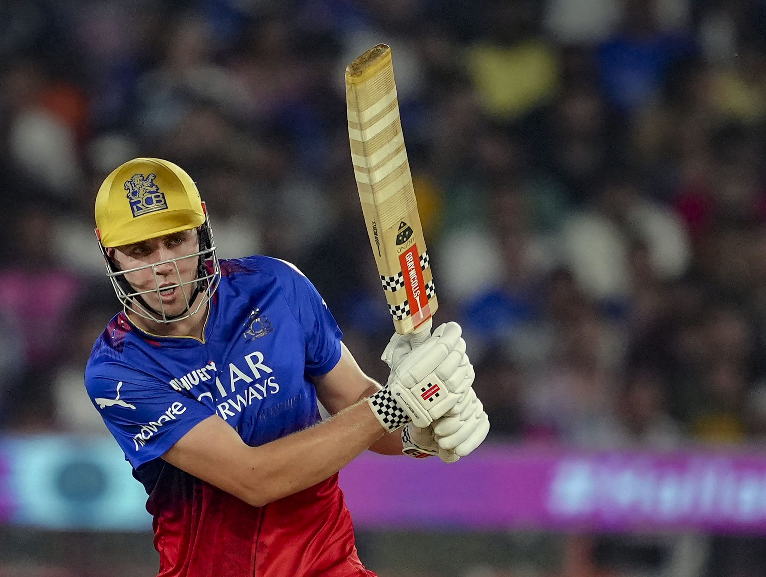 ഇത്തവണ ഐപിഎൽ ലേലത്തിൽ ഏറ്റവുമധികം തുക ലഭിച്ചത് ഓസീസ് ഓൾറൗണ്ടർ കാമറൂൺ ഗ്രീനാണ്. 25.20 കോടി രൂപയ്ക്കാണ് ഗ്രീനെ കൊൽക്കത്ത നൈറ്റ് റൈഡേഴ്സ് ടീമിലെത്തിച്ചത്. ഗ്രീൻ തന്നെയാവും ലേലത്തിലെ താരമെന്ന് നേരത്തെ വിലയിരുത്തലുണ്ടായിരുന്നു. എന്നാൽ, വിലയിരുത്തലുകളിൽ ഇല്ലാതിരുന്ന ചില താരങ്ങളാണ് പിന്നീട് തിളങ്ങിയത്. (Image Credits- PTI)
