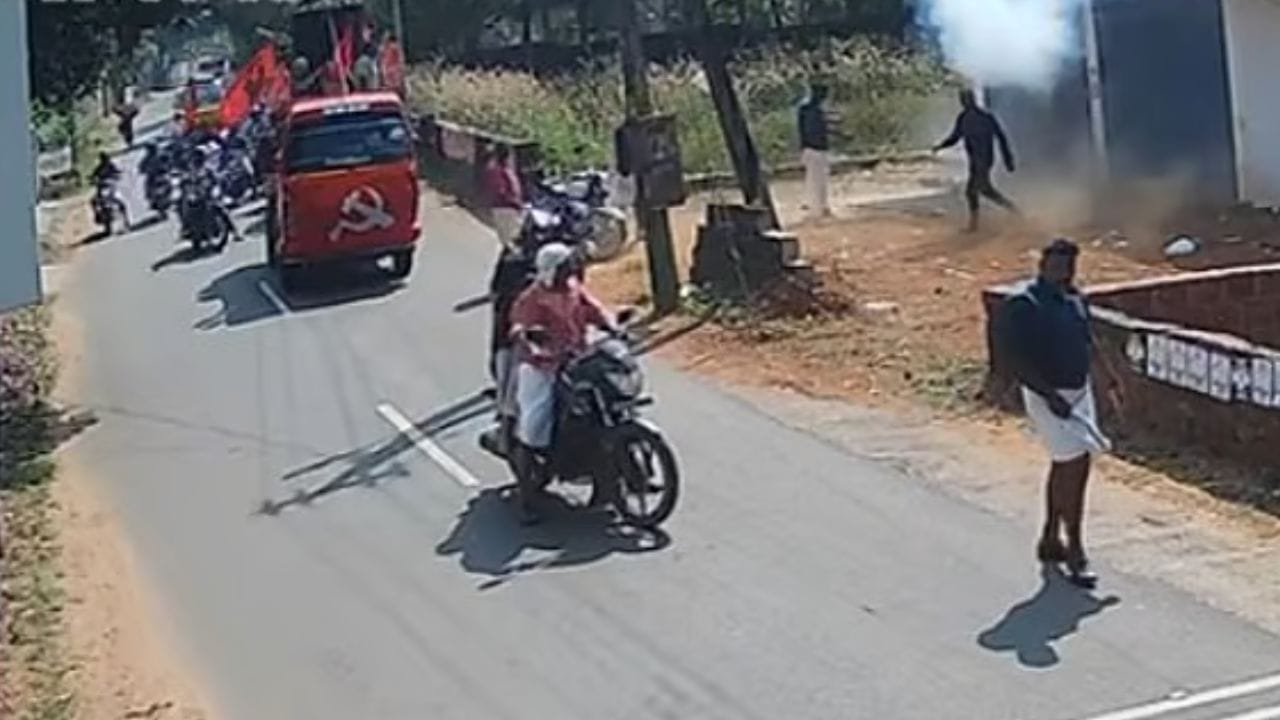 Payyanur Attack: പയ്യന്നൂരിലും അക്രമം: സ്ഥാനാർഥിയുടെ വീടിന് നേരെ സ്‌ഫോടക വസ്തു ആക്രമണം