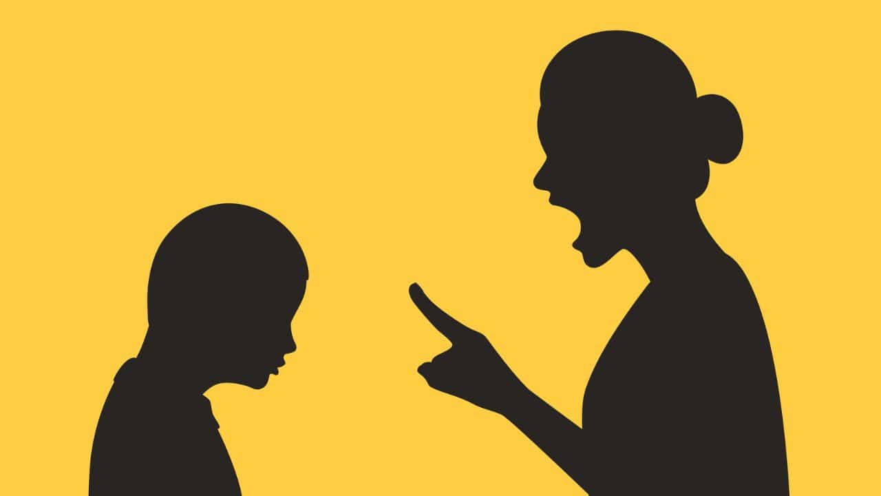 ഹോം വർക്ക് ചെയ്തില്ല; കൊല്ലത്ത് മൂന്നാം ക്ലാസ് വിദ്യാർഥിയുടെ തുട അധ്യാപകൻ അടിച്ചു പൊട്ടിച്ച് ഹോം വർക്ക് ചെയ്തില്ല; കൊല്ലത്ത് മൂന്നാം ക്ലാസ് വിദ്യാർഥിയുടെ തുട അധ്യാപകൻ അടിച്ചു പൊട്ടിച്ച്