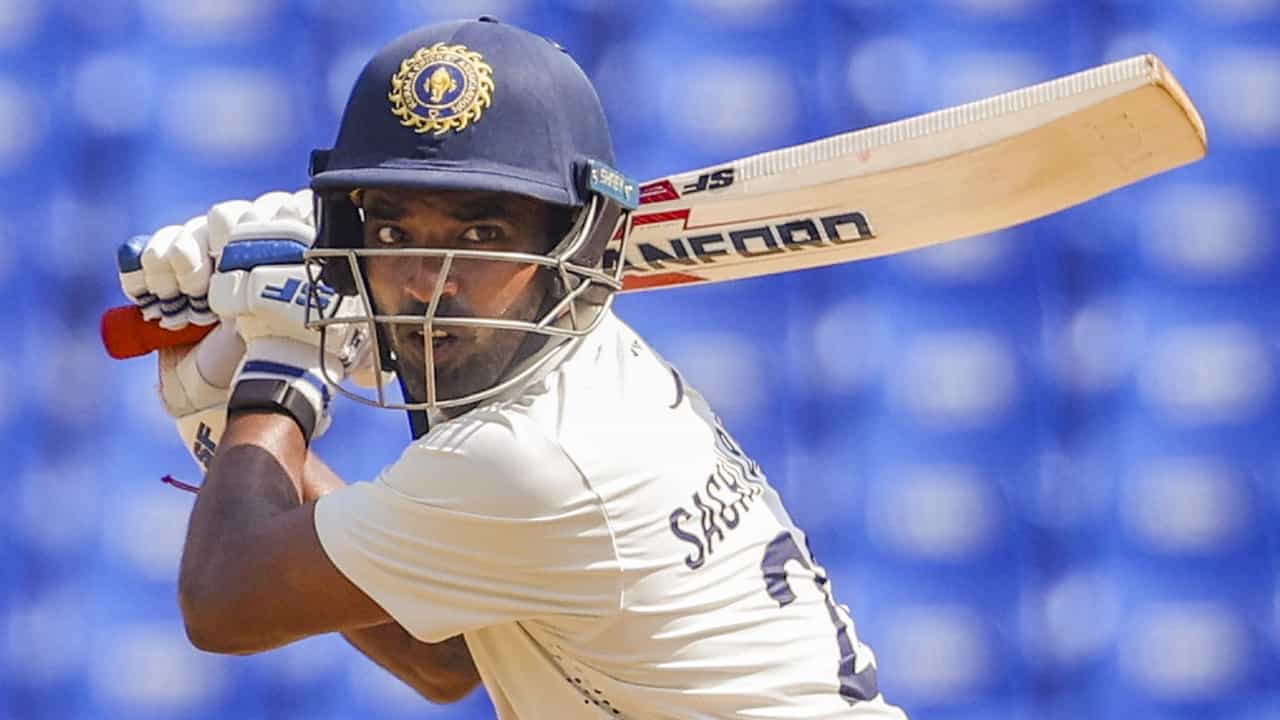 Sachin Baby: മുഷ്താഖ് അലിക്ക് പിന്നാലെ വിജയ് ഹസാരെ ടീമിലും ഇടമില്ല; കേരള ക്രിക്കറ്റിൽ സച്ചിൻ ബേബി യുഗം അവസാനിക്കുന്നുവോ?