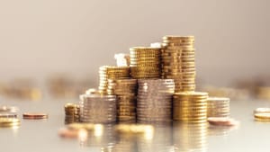 Gold-Silver Rate: ഹൈ സ്പീഡില്‍ സ്വര്‍ണവും വെള്ളിയും; വിലക്കയറ്റം നിയന്ത്രിക്കാന്‍ സര്‍ക്കാര്‍ എന്തെങ്കിലും ചെയ്യുമോ?