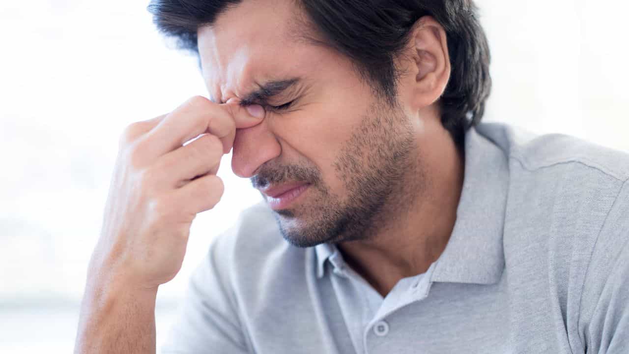 Sinusitis: സൈനസൈറ്റിസ് അലട്ടുന്നുണ്ടോ....; വീട്ടിലുണ്ട് പരിഹാരം, മുൻകരുതൽ എന്തെല്ലാം Sinusitis: സൈനസൈറ്റിസ് അലട്ടുന്നുണ്ടോ....; വീട്ടിലുണ്ട് പരിഹാരം, മുൻകരുതൽ എന്തെല്ലാം
