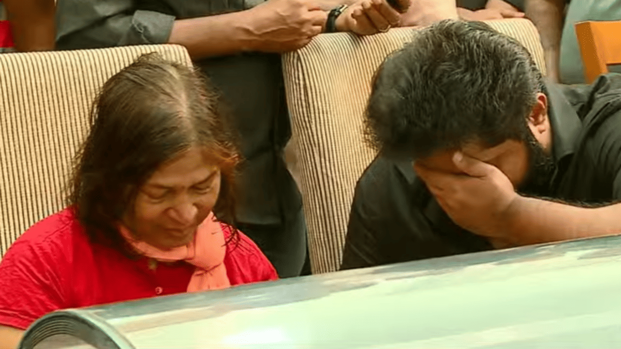 Sreenivasan Funeral Update: സംസ്കാര സമയം തീരുമാനിച്ചു, ശ്രീനിവാസൻ്റെ അന്ത്യവിശ്രമം ആഗ്രഹപ്രകാരം വാങ്ങിയ സ്ഥലത്ത്