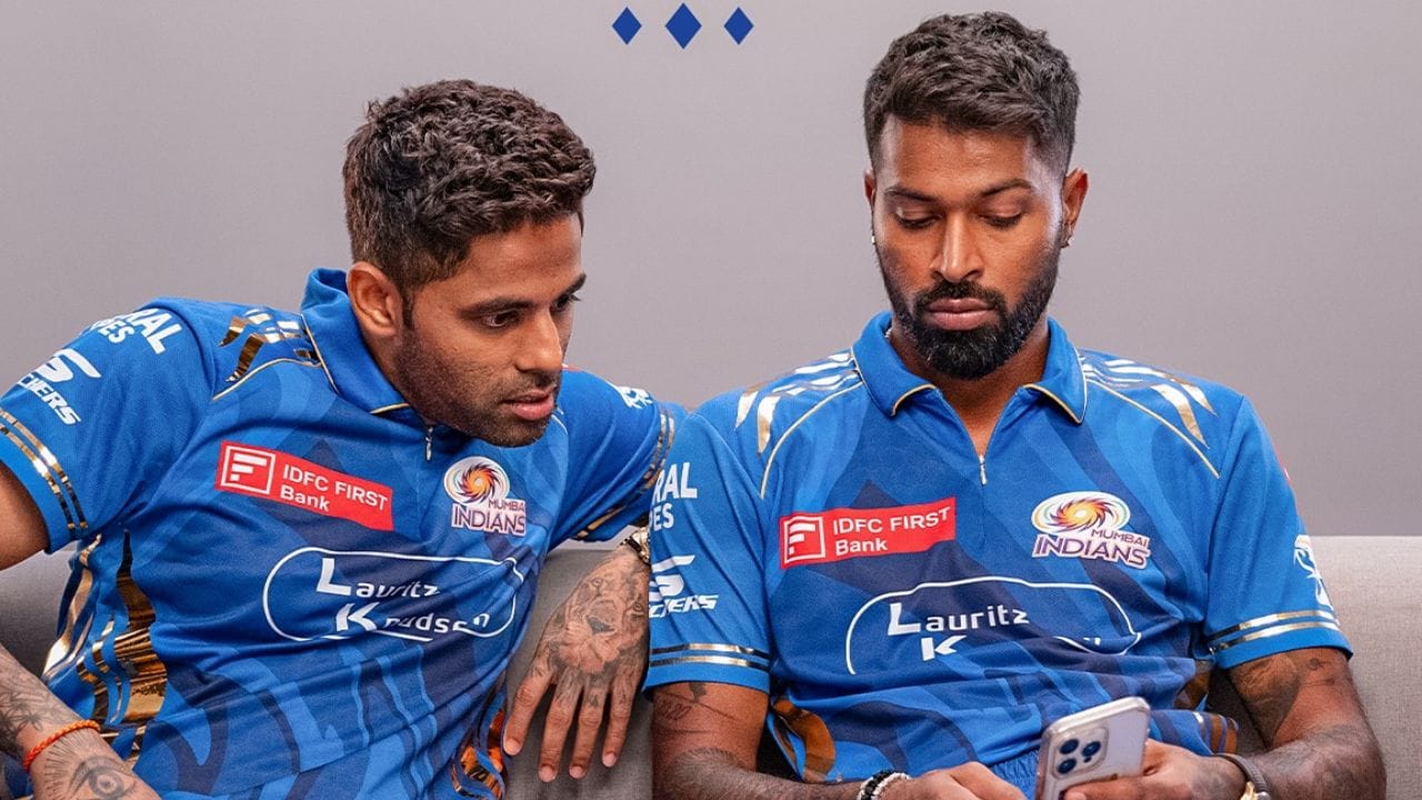 ഈ അഞ്ച് സ്ലോട്ടിൽ ഒരു ക്യാപ്ഡ് ഇന്ത്യൻ താരത്തെ കുറഞ്ഞ് വിലയ്ക്കും ബാക്കി വിദേശതാരം ഉൾപ്പെടെ അൺക്യാപ്ഡ് താരങ്ങളെയാണ് മുംബൈയുടെ ലക്ഷ്യം